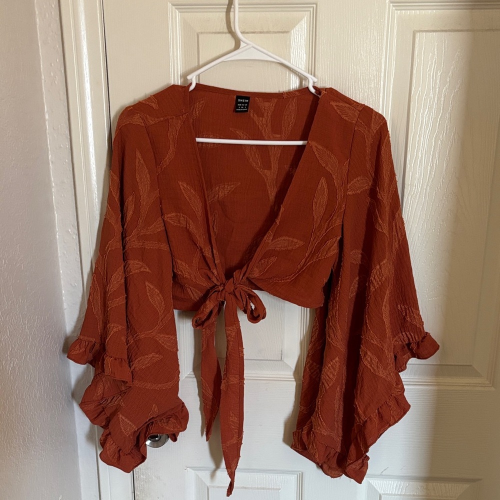 SHEIN Rust Leaf Pattern Tie-Front Kimono Blouse
